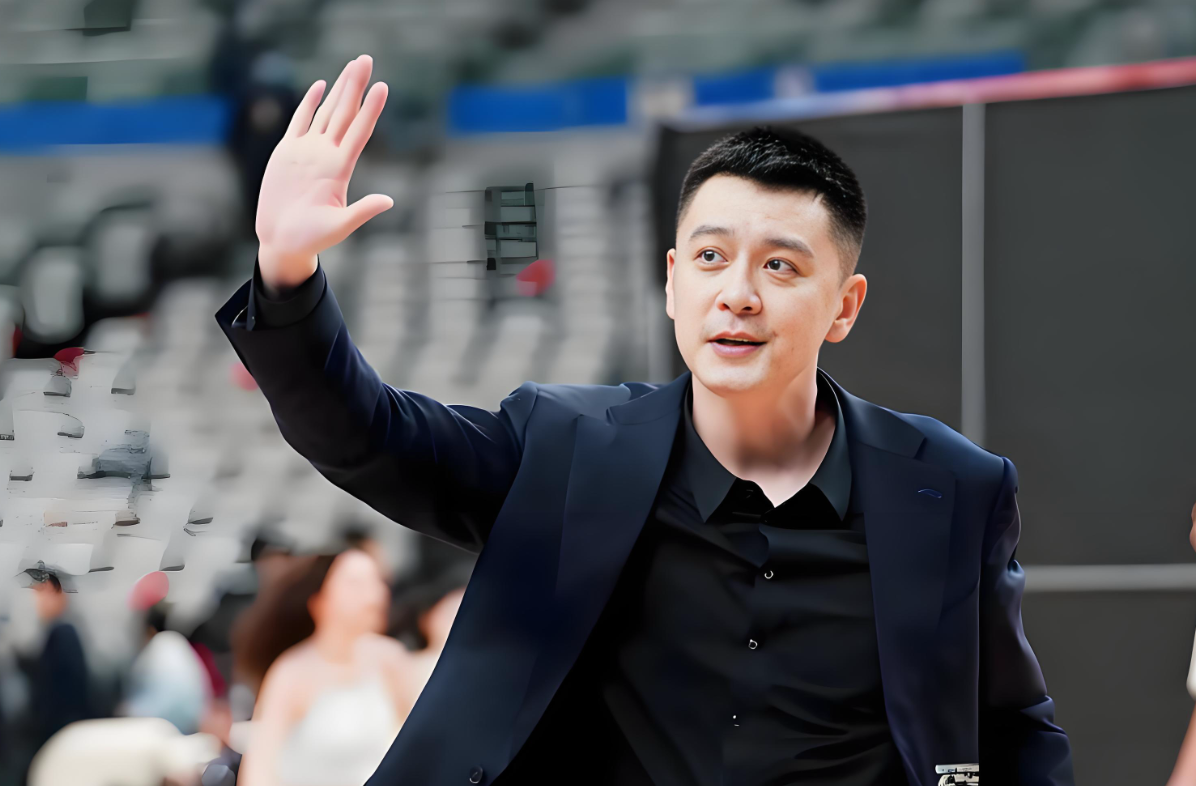 AG体育app下载-输给宏远30分！杨鸣中肯点评，指出了辽宁队输球主要原因